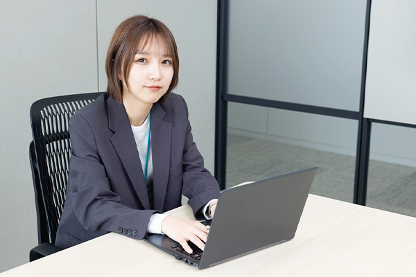 GX事業統括部 om’s 推進部 / Fさん